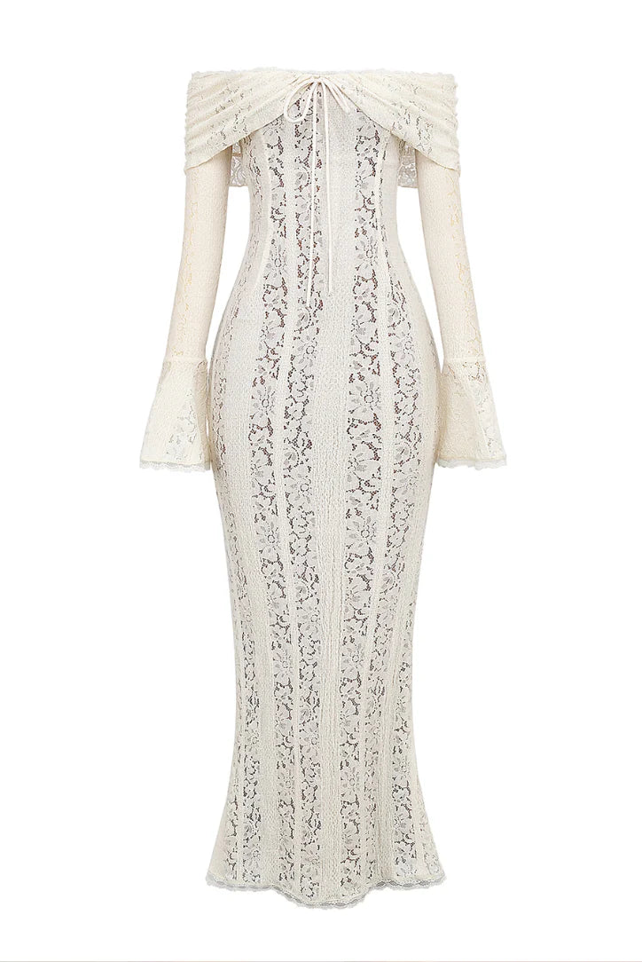 Schulterfreies Maxikleid aus Spitze mit Unterkleid