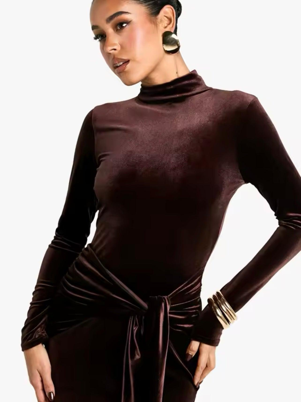 Samt Maxikleid mit Twist-Detail - Sorentis