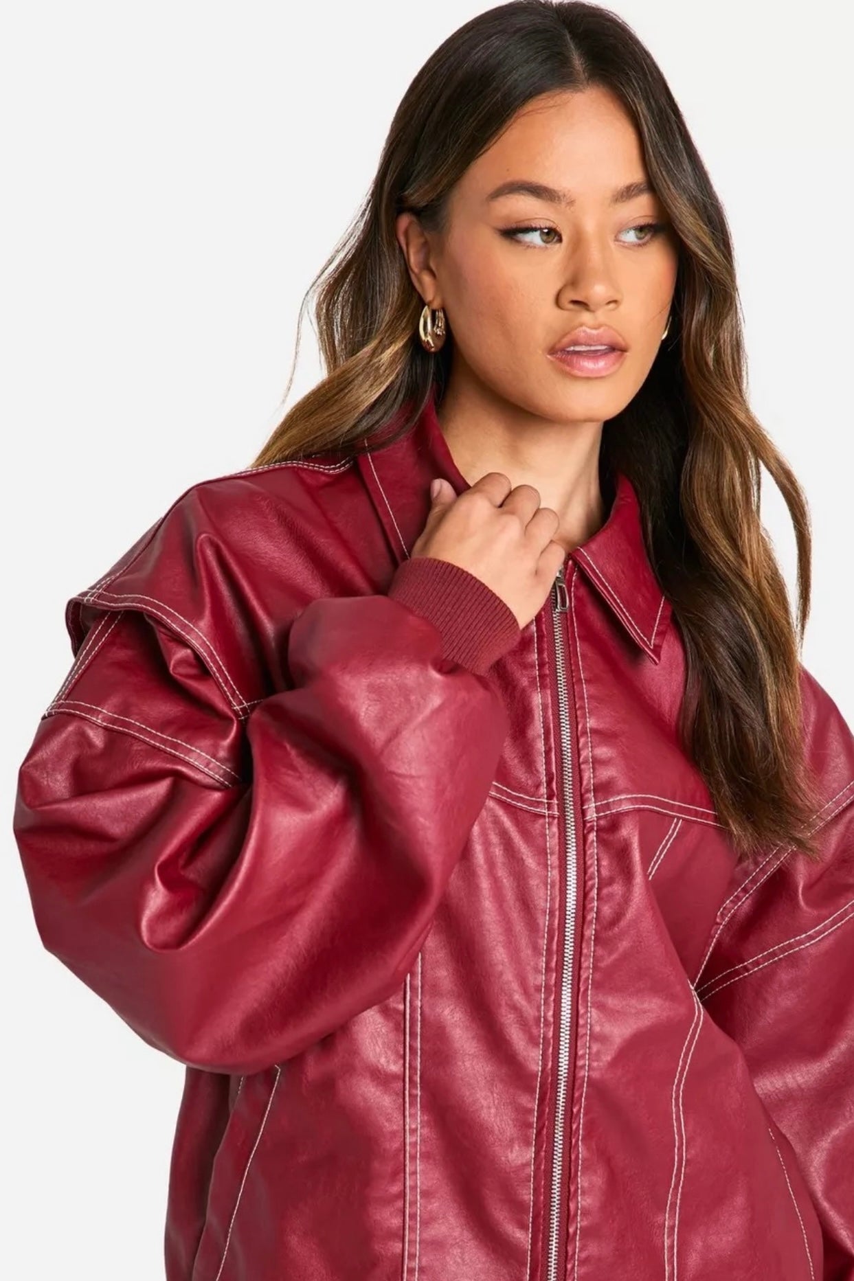 Kirschrote ECO Lederjacke mit ausgestelltem Kragen