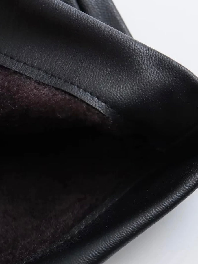Weiche vegane Lederhose mit elastischem Bund