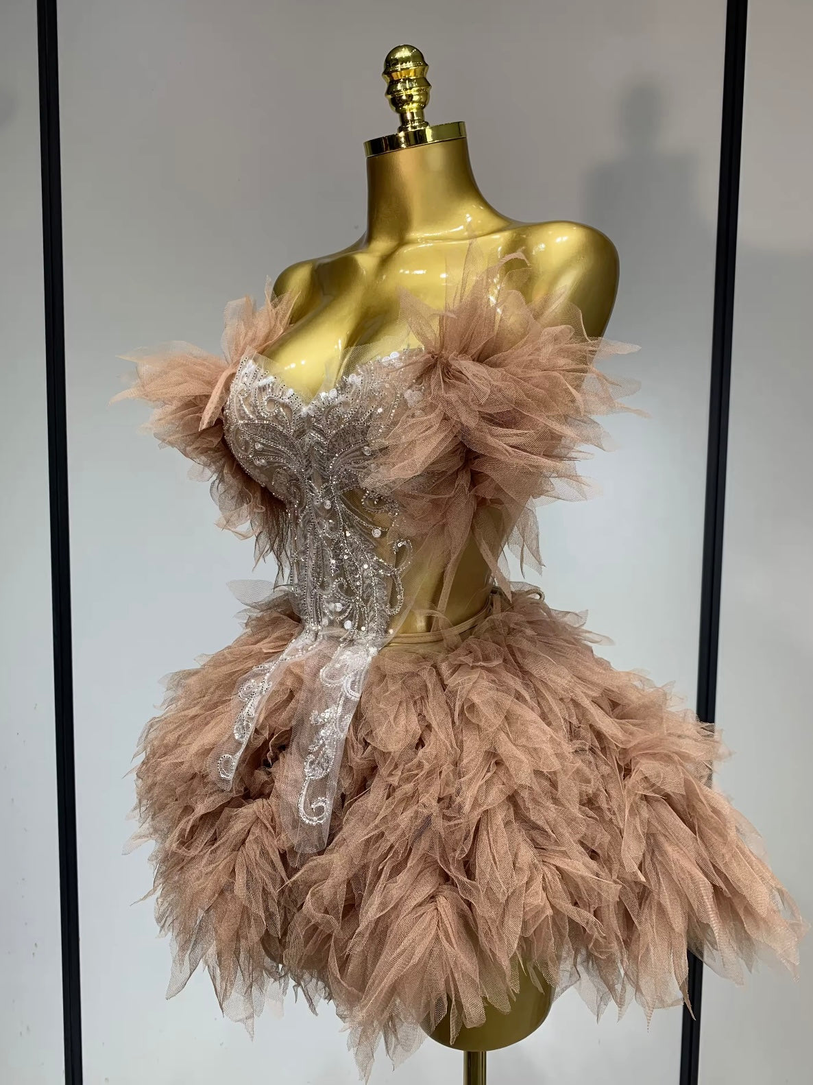 Cocktailkleid mit Rückenschnürung, Tüllbesatz & Strassverzierung