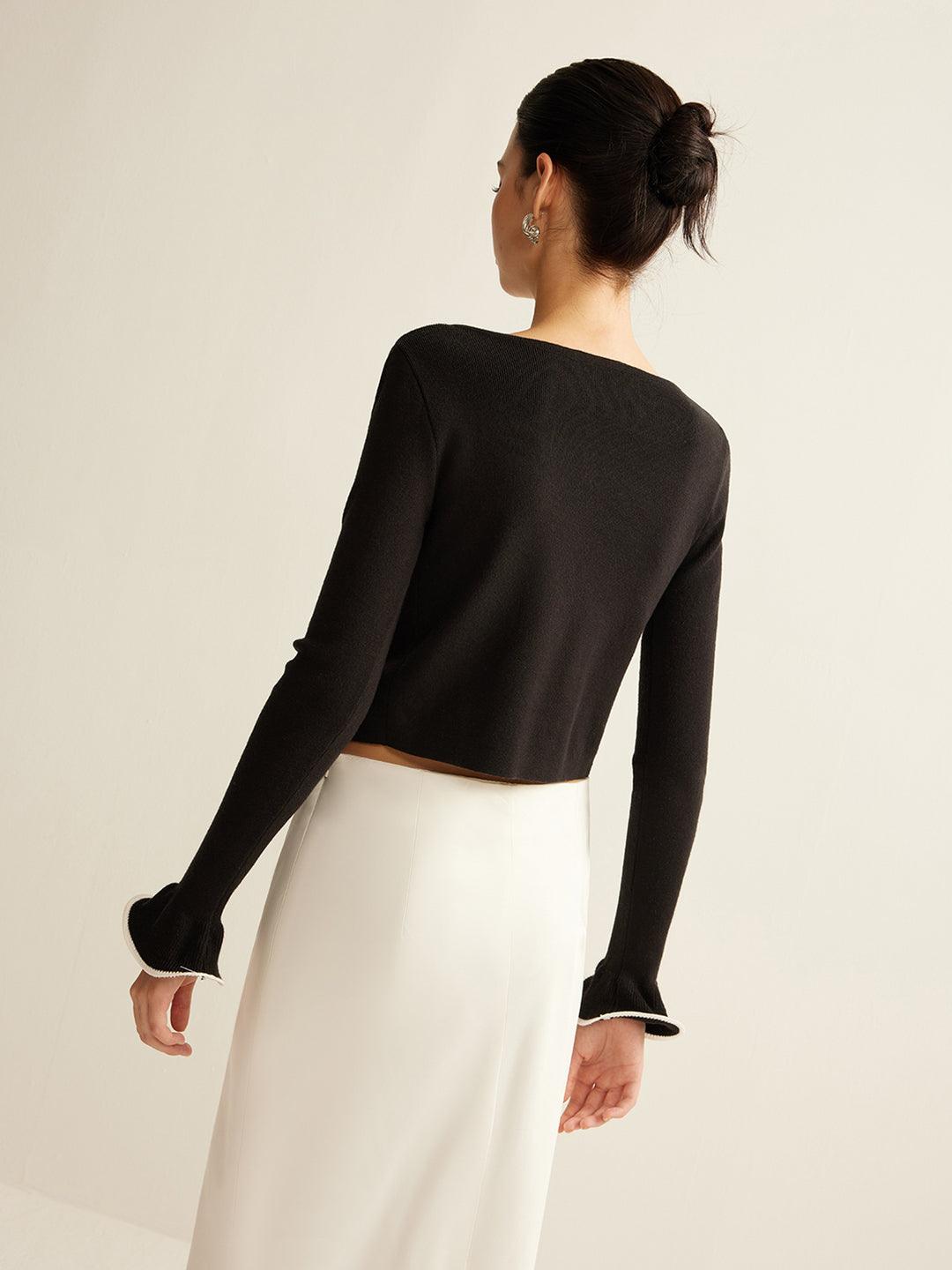 Figurbetonter Cardigan mit Kontrast-Rüschen - Sorentis
