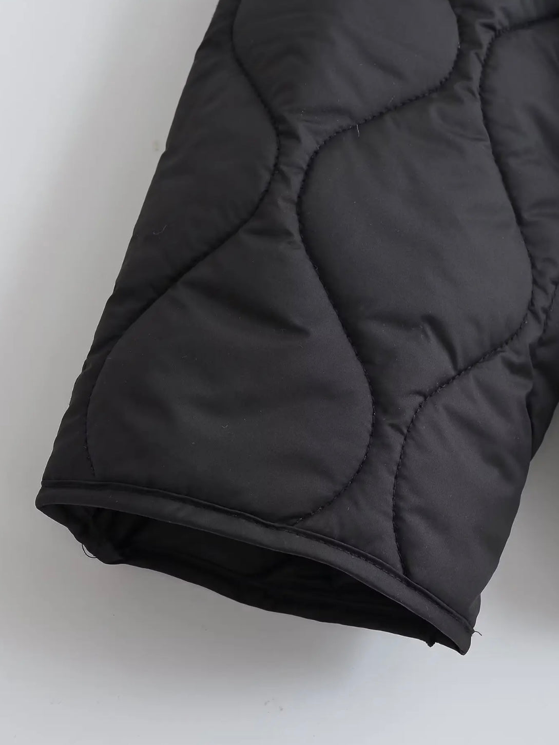 Gesteppte Übergangsjacke mit Schleifen