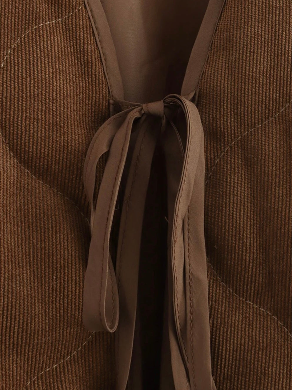 Leichte Übergangsjacke aus feinem Cord