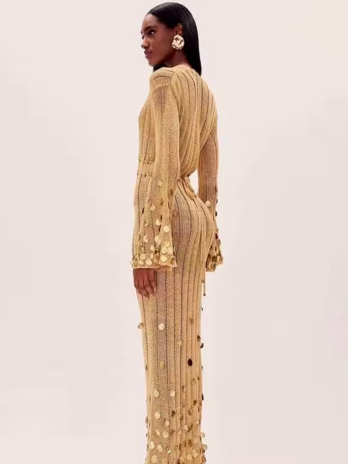 Maxi-Strickkleid mit Bindung am Rücken und transparentem Material