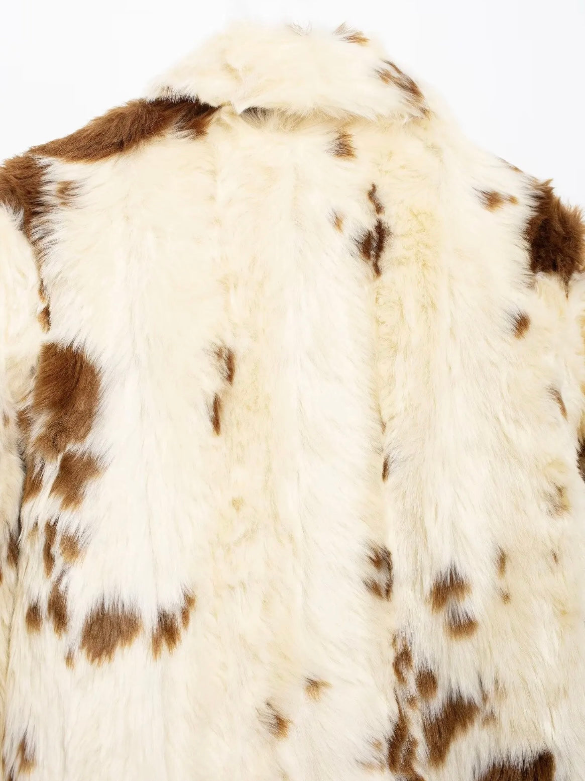 Kurze Kunstfelljacke mit Animalprint und Reißverschluss