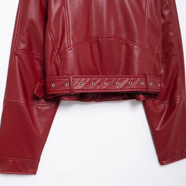 Bikerjacke mit Gürtel in auffälligem Rot - Sorentis