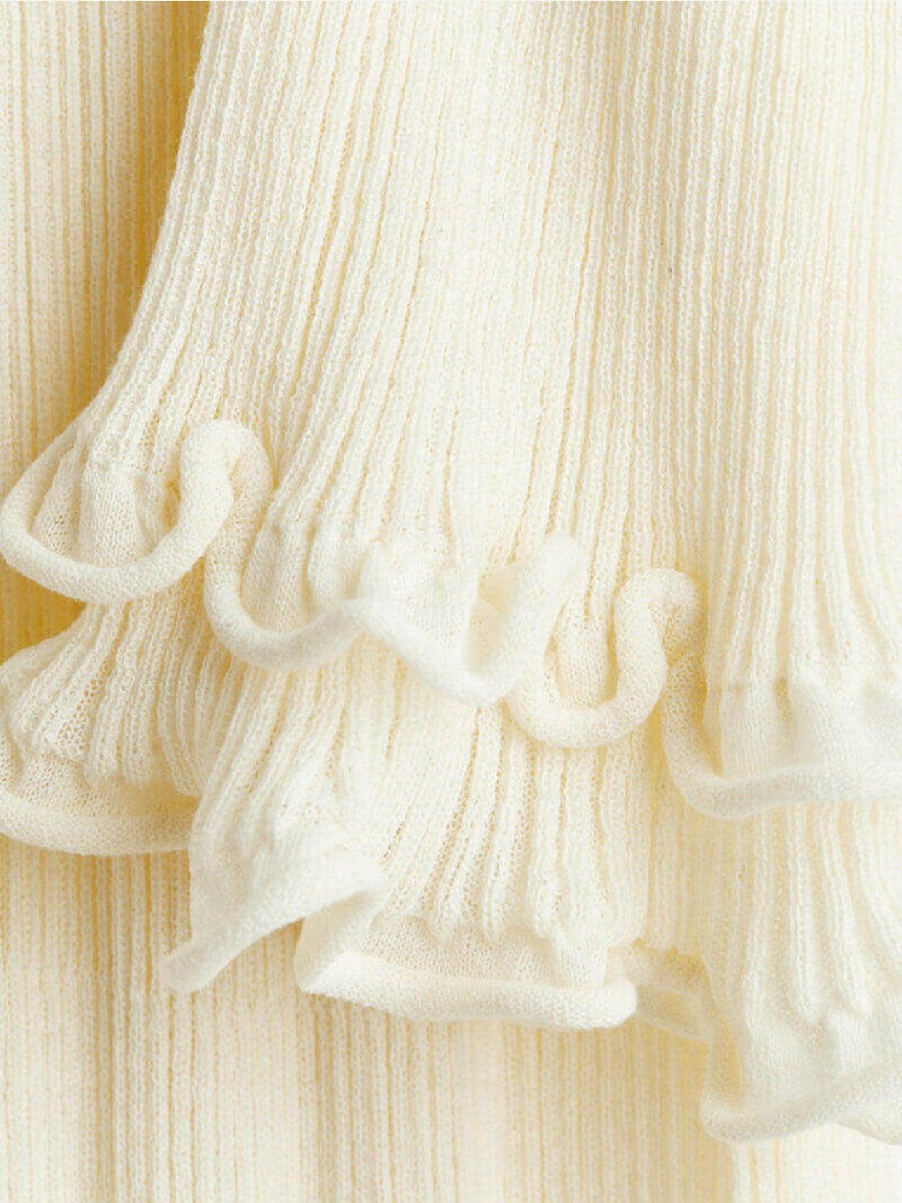 Strick Maxikleid mit Rippenstruktur und Trompetenärmeln - Sorentis