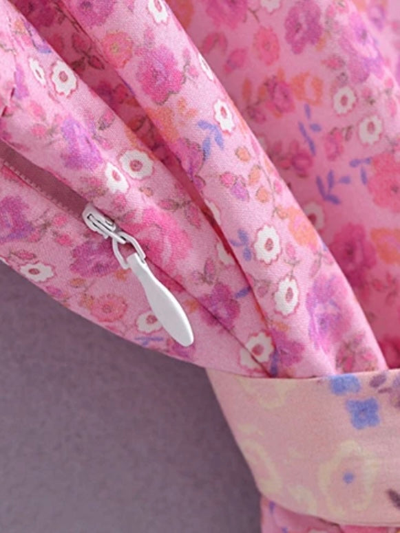 Langarm Blumenkleid mit Rüschen