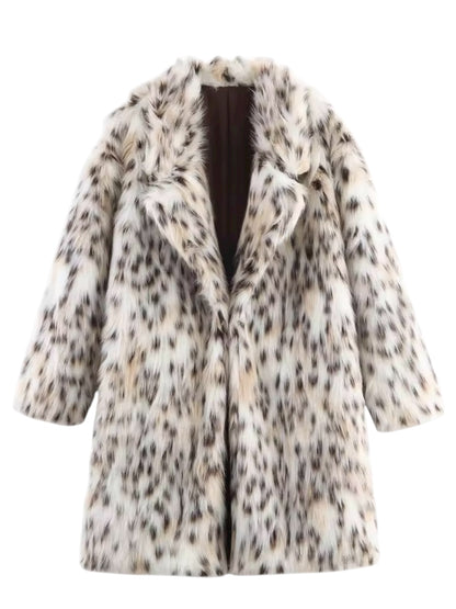 Mittellanger Pelzmantel mit Animalprint