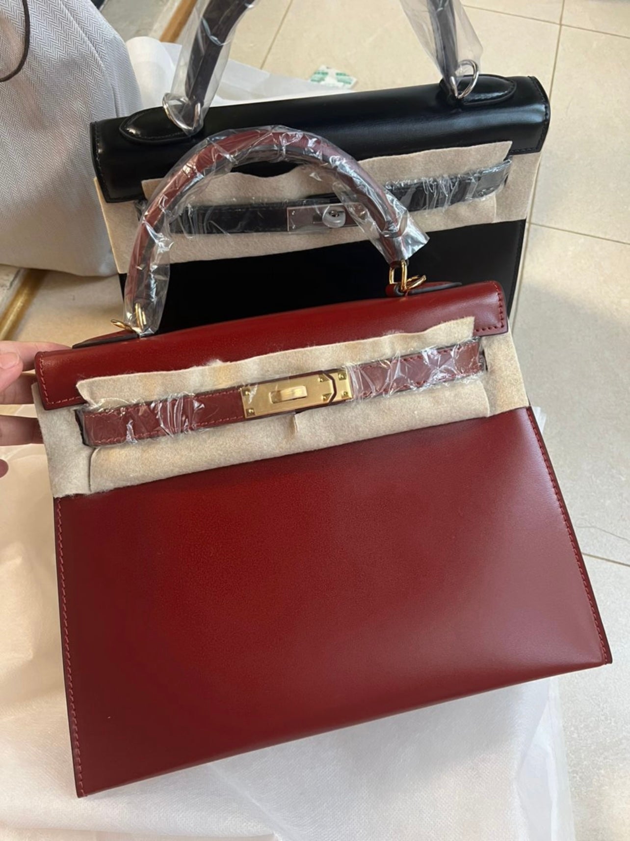 100% Echtleder Box-Klassiker-Handtasche in Dunkelrot