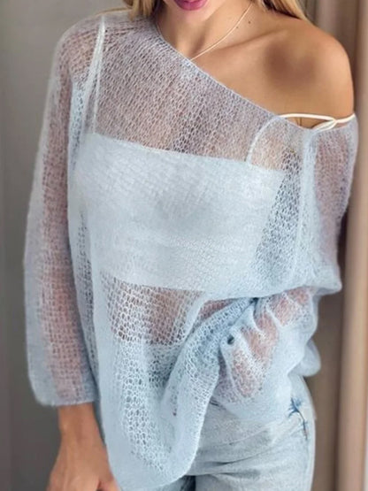 Leichtes Strickoberteil mit Lochmuster