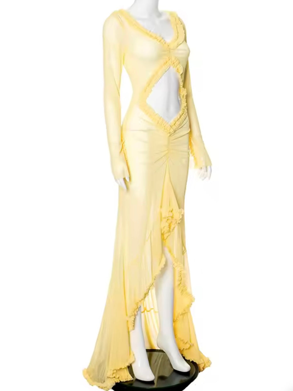 Fliesendes Meshkleid mit Rüschen-Saum