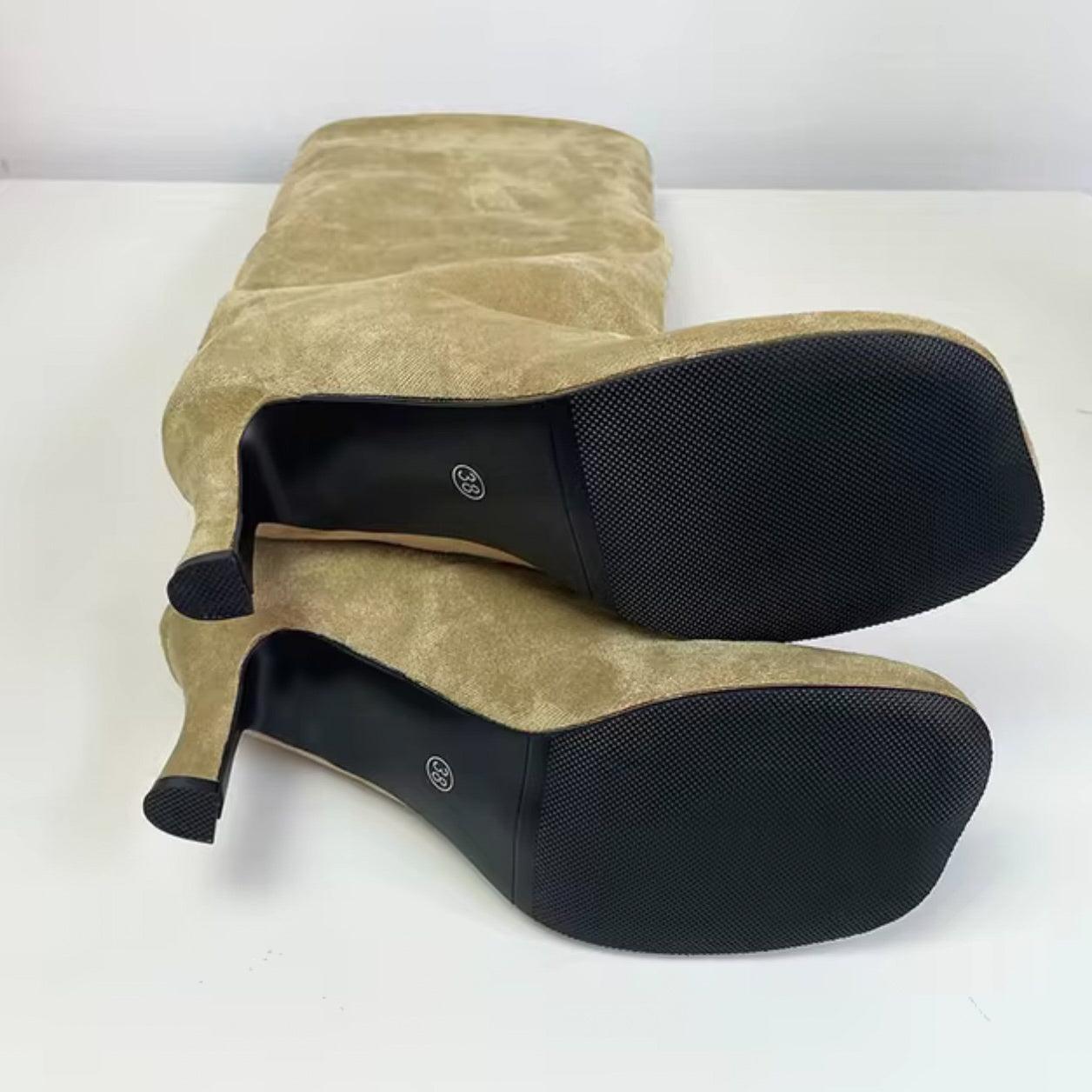 ECO Suede Stiefel mit breitem Schaft - Sorentis