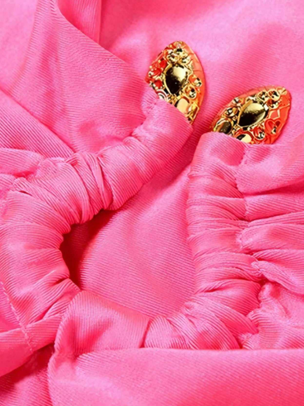 Elastisches gerafftes Maxikleid in Neonpink
