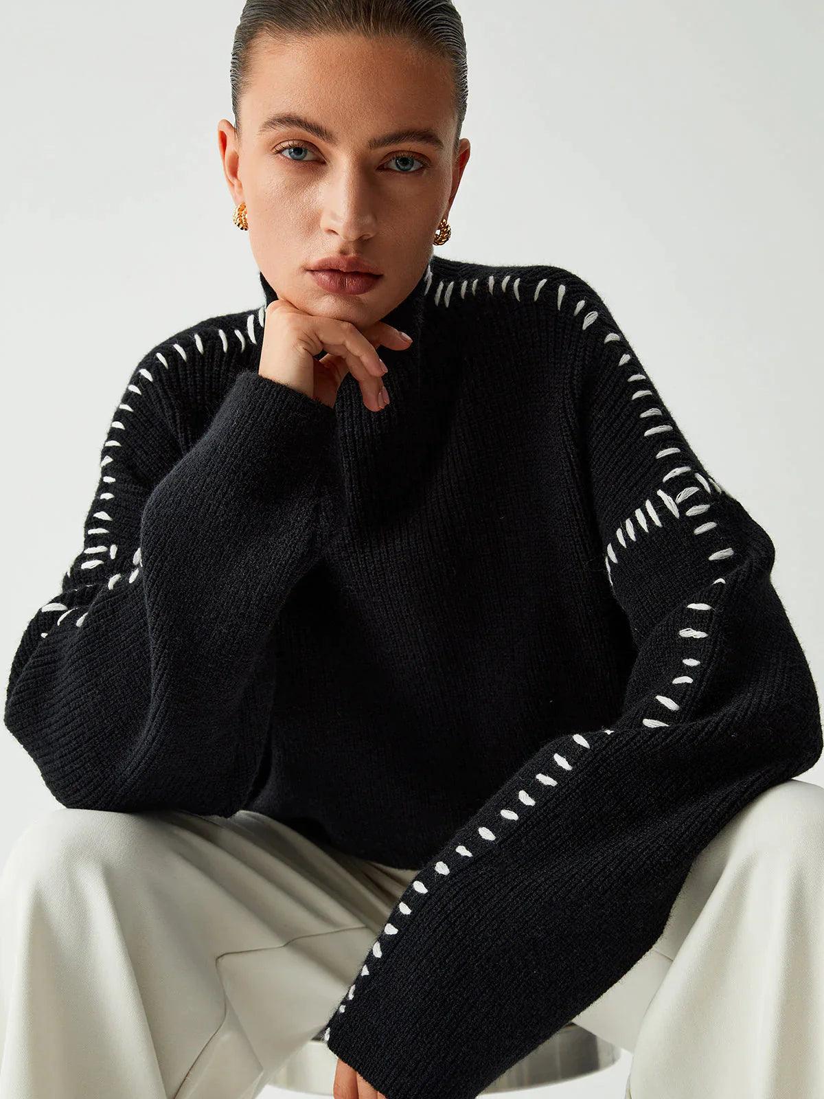 Strickpullover mit Weißer Nahtverzierung - Sorentis