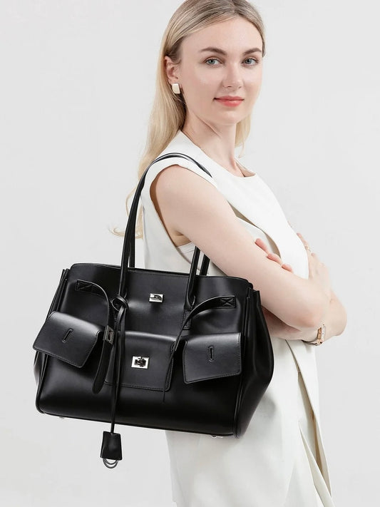 Large shopper with square buckle and silver details