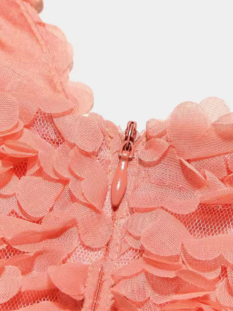 Minikleid mit 3D Blumen Applikationen