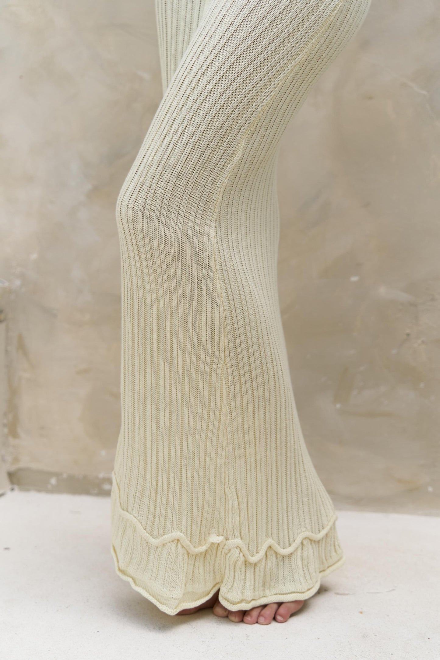 Strick Maxikleid mit Rippenstruktur und Trompetenärmeln