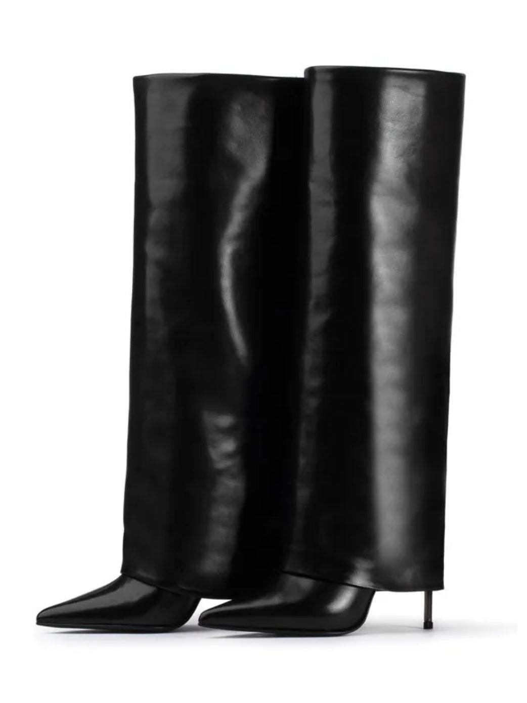Kneehohe Stiletto Stiefel - Sorentis