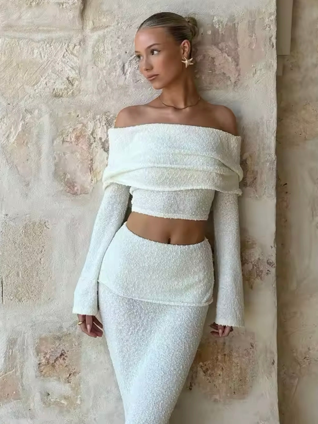 Zweiteiler mit Off-Shoulder-Top & Maxi-Rock