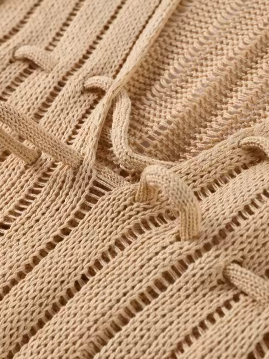 Langes Strickkleid mit Pailletten Details