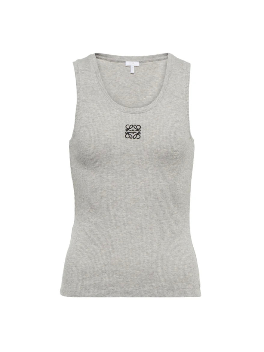 minimalistisches weißes Top mit besticktem Logo auf der Brust loewe dupe