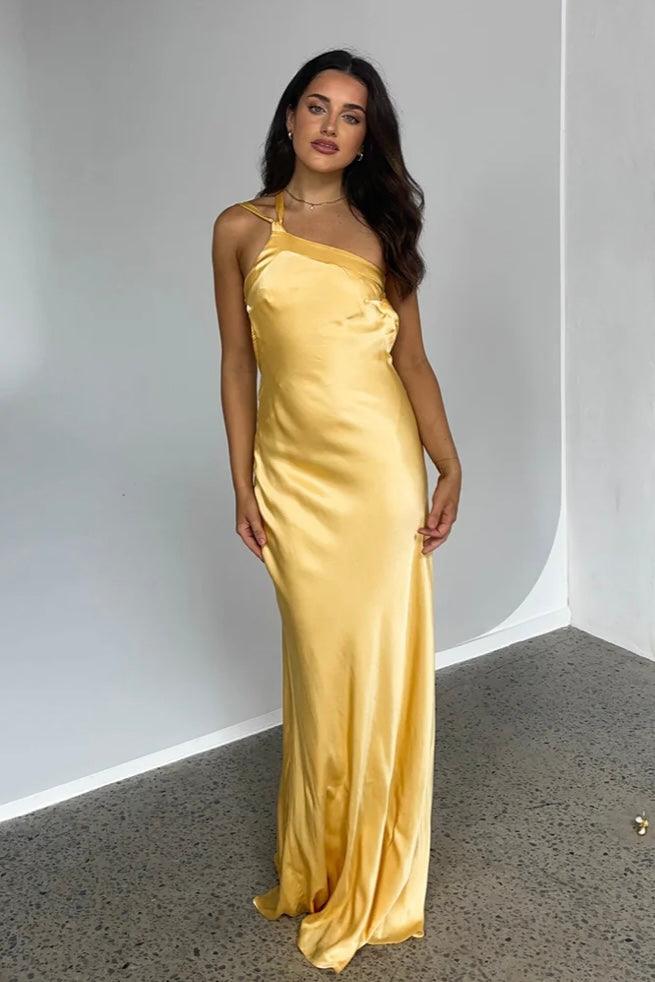 Elegantes Satin-Maxikleid mit One-Shoulder-Design - Sorentis