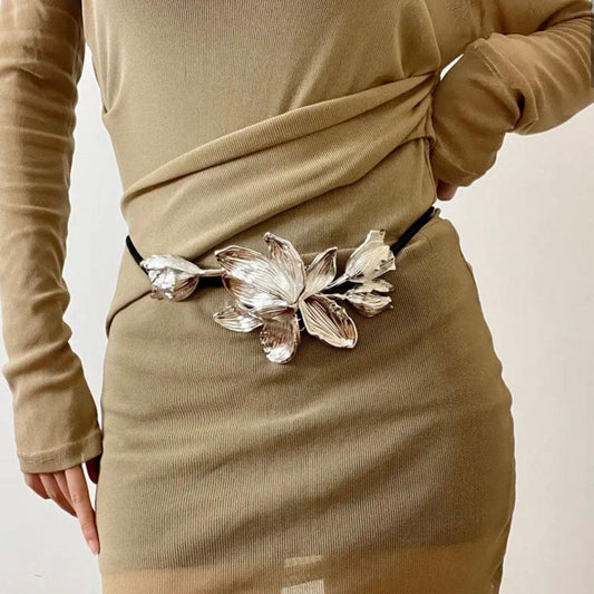 Taillengürtel mit Gold-Blütenmotiv - Sorentis