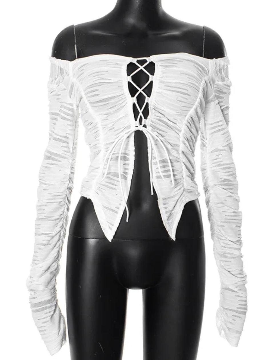 Langarm-Shirt mit Schnürung und Cut-Out-Details - Sorentis