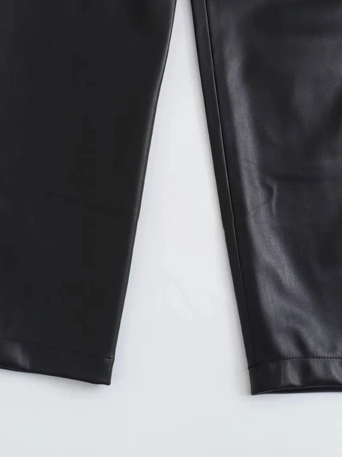 Weiche vegane Lederhose mit elastischem Bund