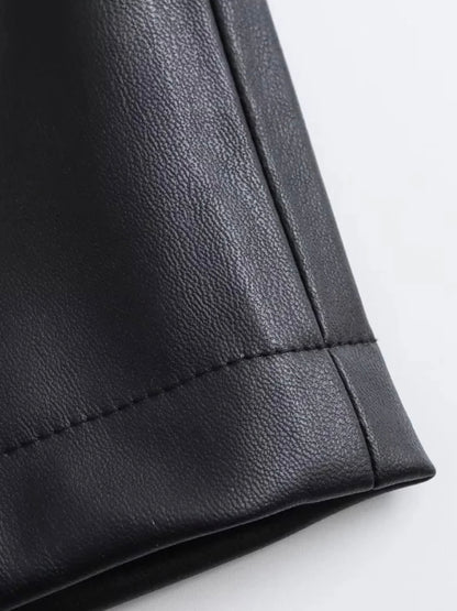 Weiche vegane Lederhose mit elastischem Bund