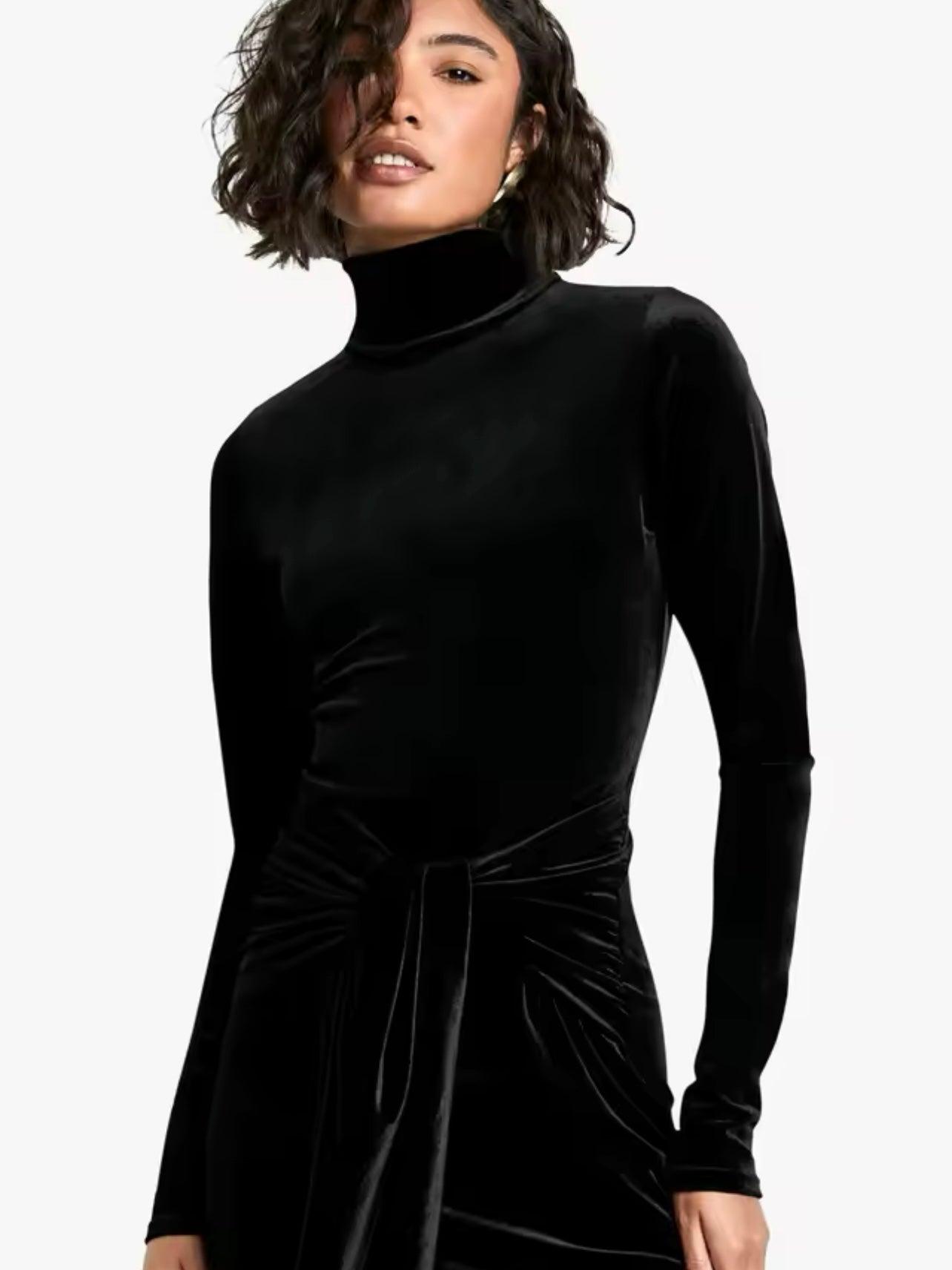 Samt Maxikleid mit Twist-Detail - Sorentis