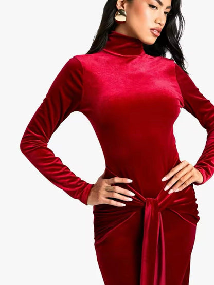 Samt Maxikleid mit Twist-Detail - Sorentis