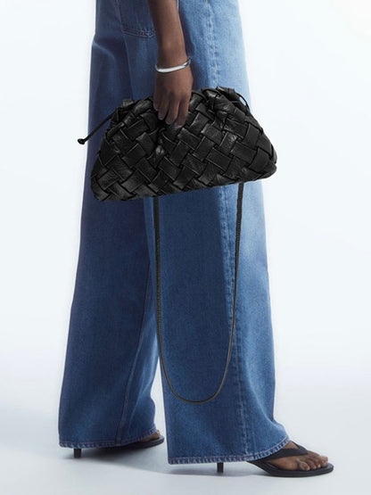 Geflochtene Wolkenförmige Umhängetasche