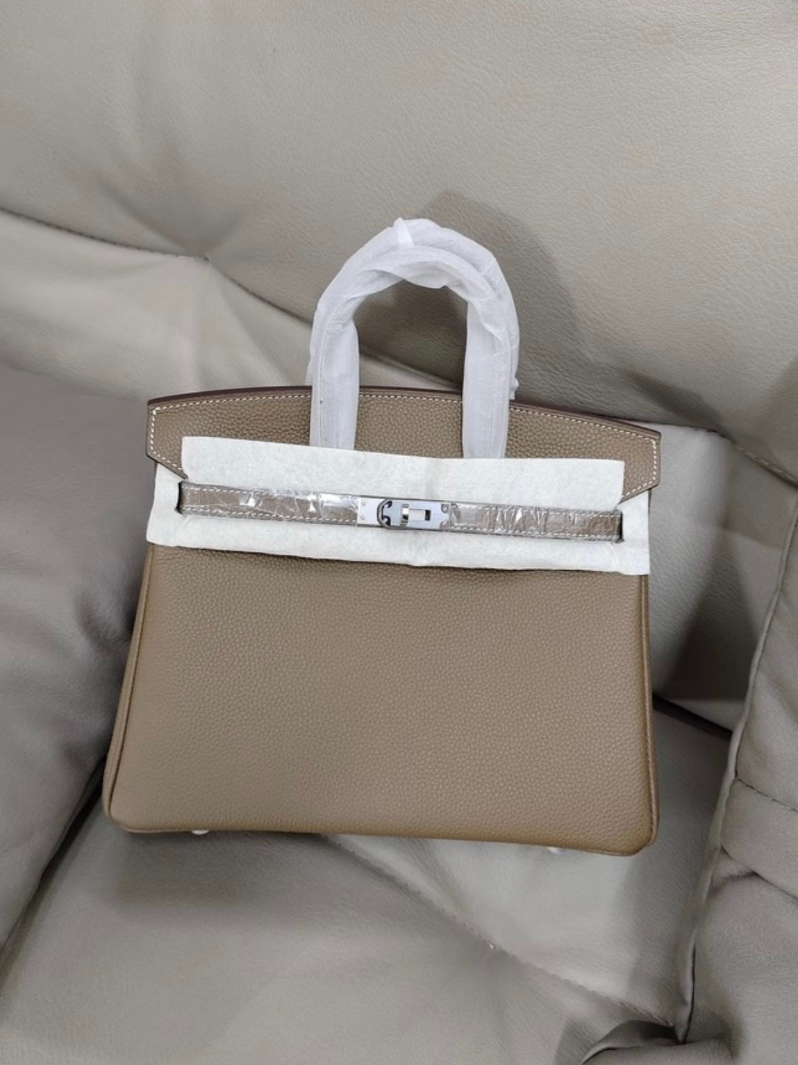 Echtleder Noble Handtasche Klassiker 30cm