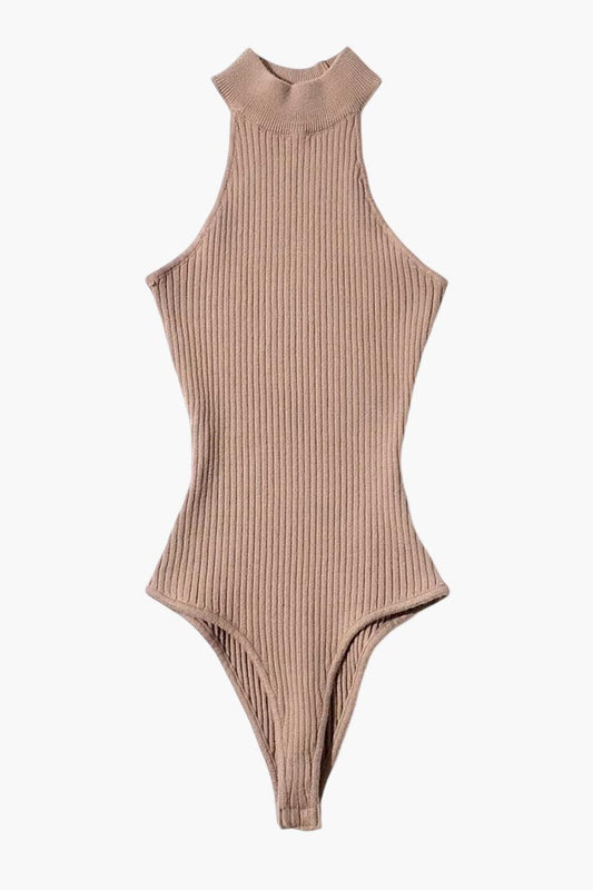 Komfortabler Taillierter High-Neck Rib-Strick Bodysuit - Sorentis