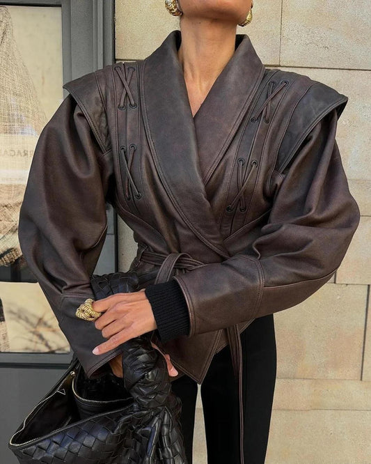 Braune Street Lederjacke für Damen mit Taillengurt und Kreuzschnürung - Sorentis
