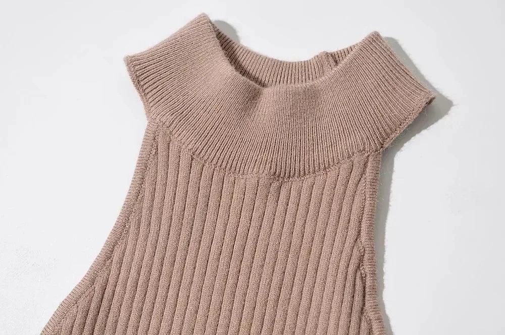 Komfortabler Taillierter High-Neck Rib-Strick Bodysuit - Sorentis