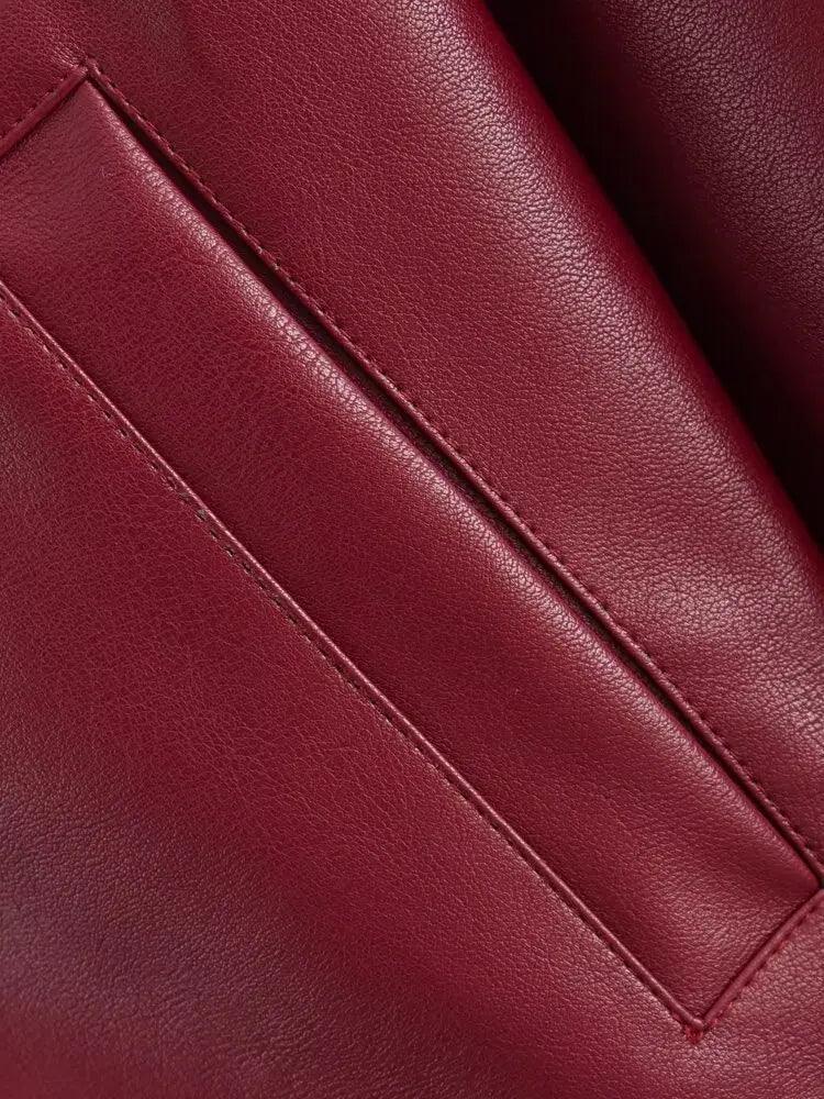 Burgundy Trendsetter Kunstlederjacke mit ausgestelltem Kragen - Sorentis