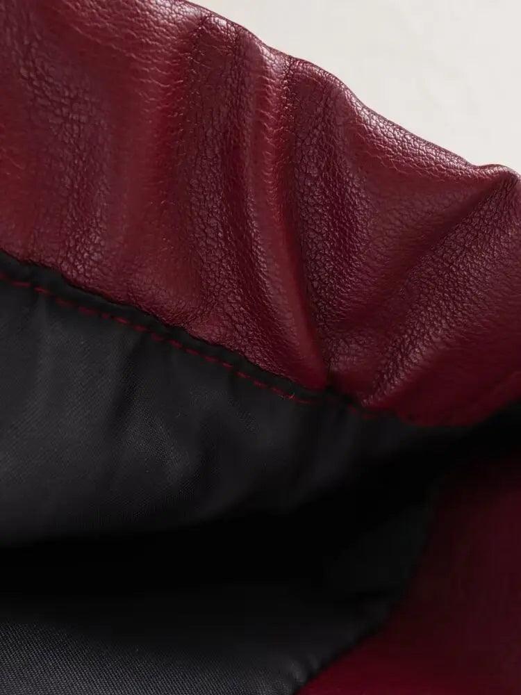 Burgundy Trendsetter Kunstlederjacke mit ausgestelltem Kragen - Sorentis